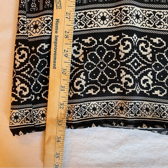 H&M Black and Cream Boho Balloon Sleeve Dress Size 4 - Picture 8 of 9